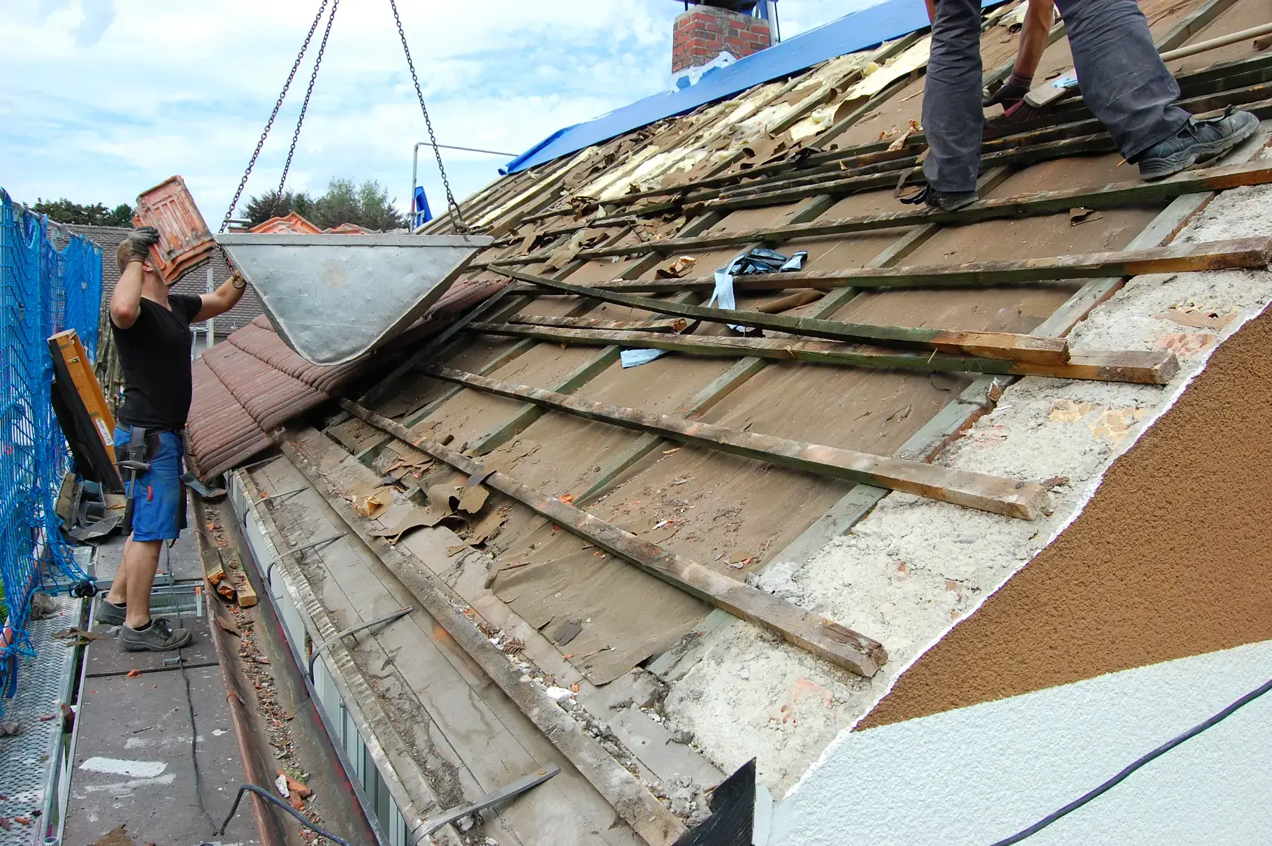 Roofing installation and repair by LKM Construction in Connecticut